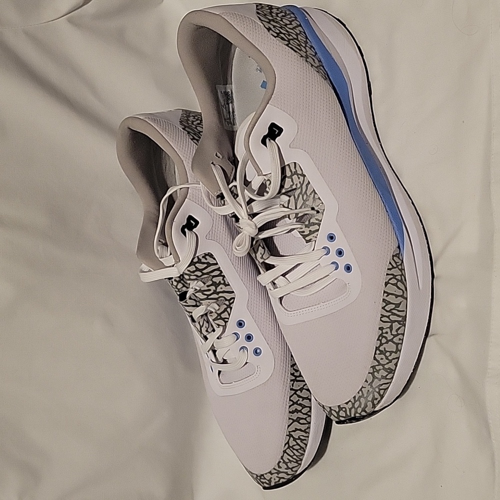 UNC Flight speed shoes